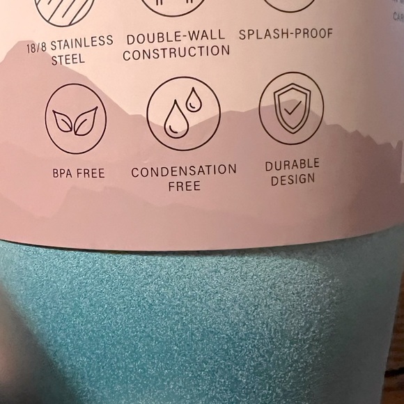 Hydrangeas wave 30 oz new wit tag 2 ways to drink from cup or straw - Picture 8 of 10